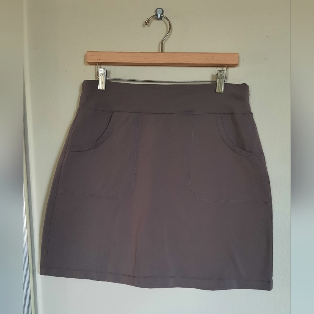 Columbia Brown Stretchy Athletic Skirt Workout Active Wear Casual